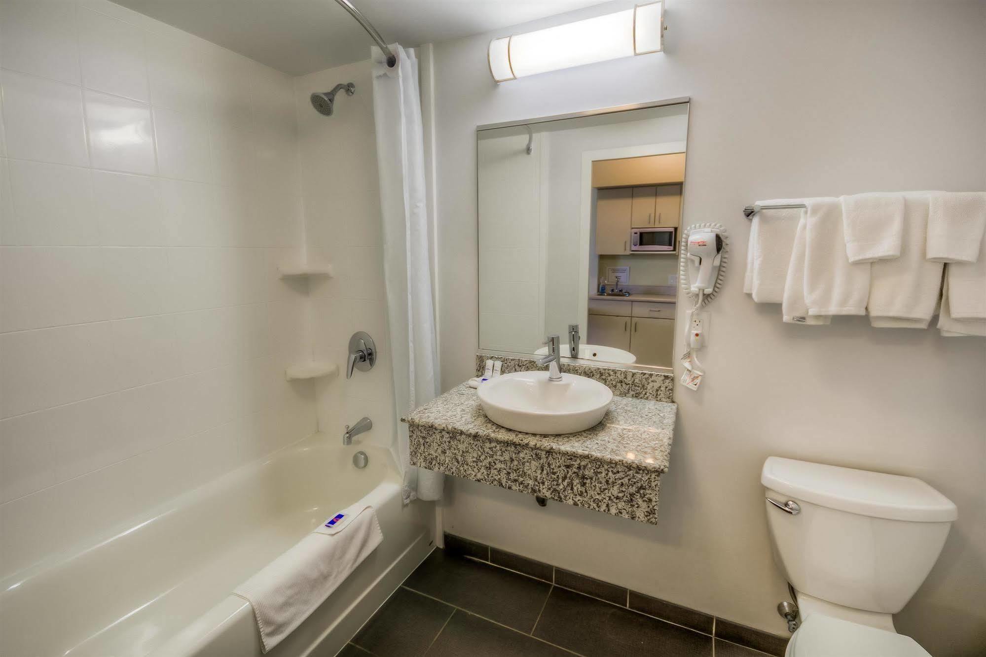 Motel 6-Estevan, Sk Bagian luar foto