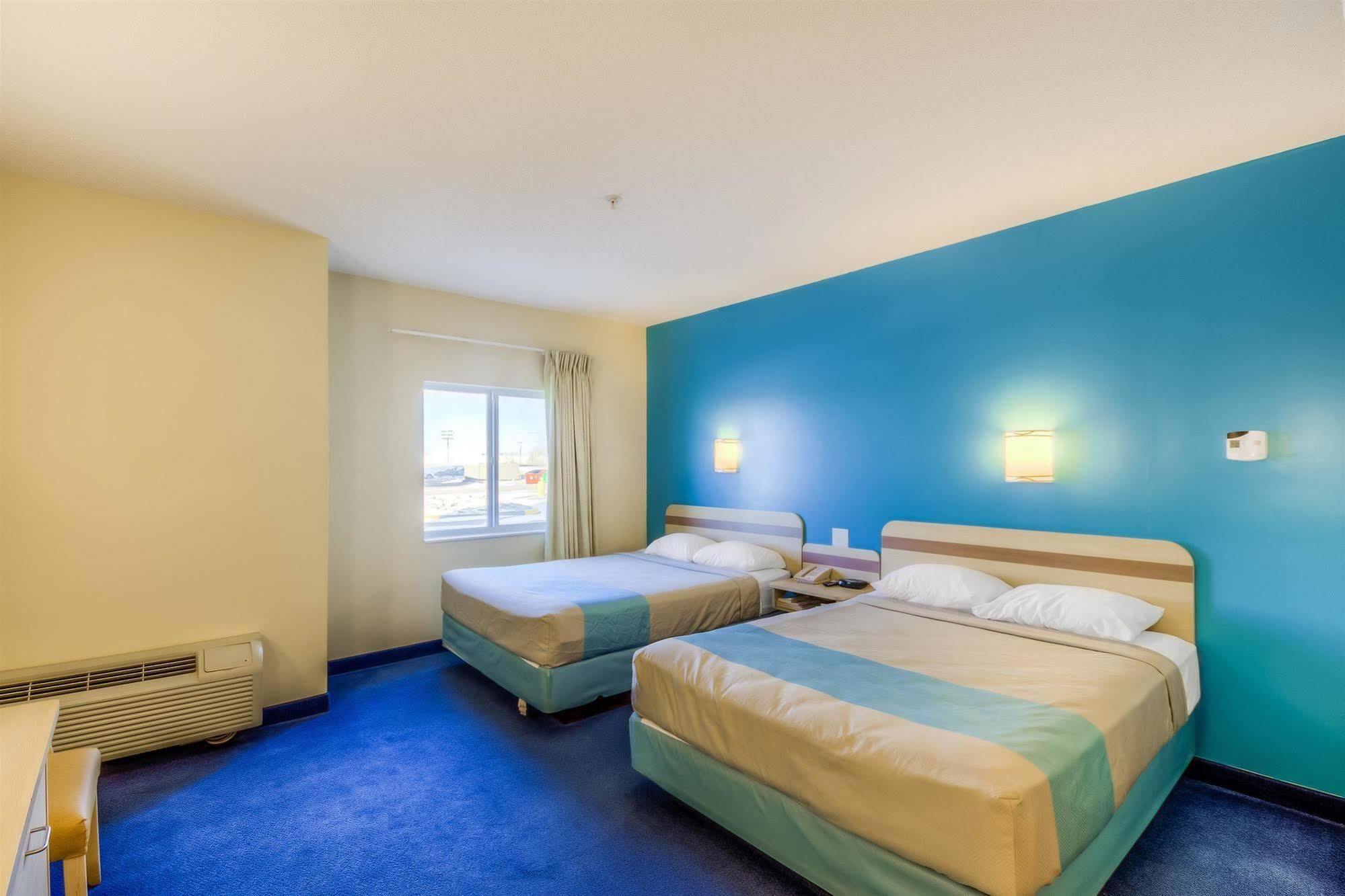 Motel 6-Estevan, Sk Bagian luar foto