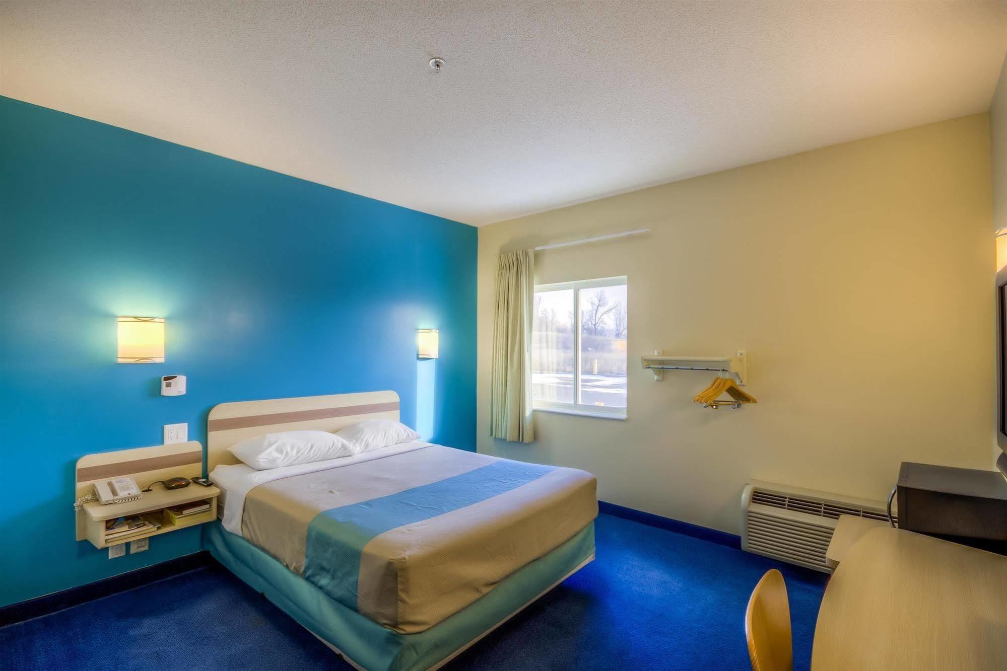 Motel 6-Estevan, Sk Bagian luar foto